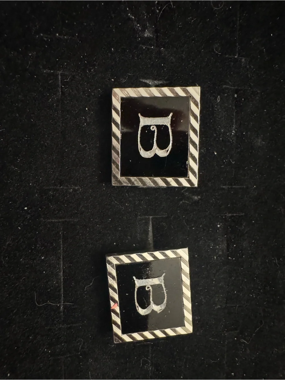 Vintage SWANK Cufflinks Black Silver Tone Square Mid Century Men’s Cuff Links